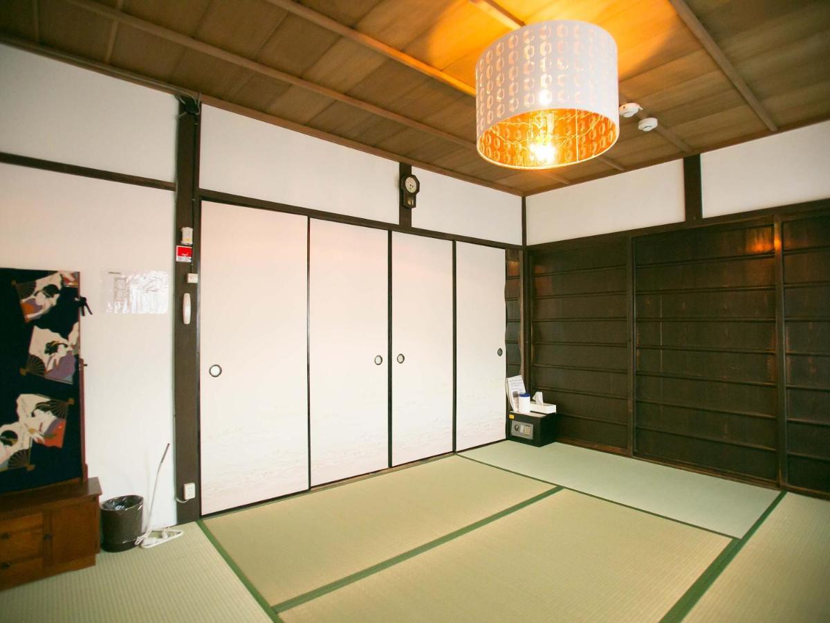 Guesthouse HANA Nishijin Kyoto Buitenkant foto
